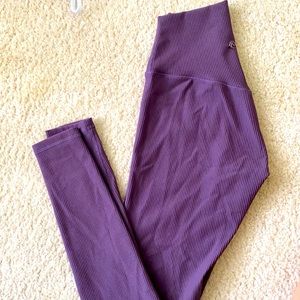 Buffbunny material girl ribbed legging